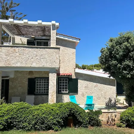Mantea Villa *