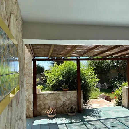 Mantea Villa *